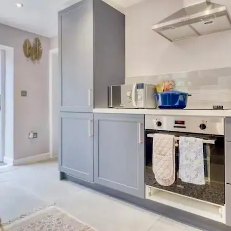 Luxury Cotswolds Cottage With Hot Tub Winchcombe Exterior photo
