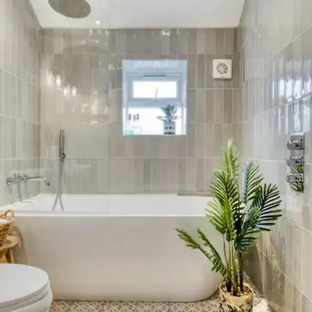 Luxury Cotswolds Cottage With Hot Tub Winchcombe Exterior photo