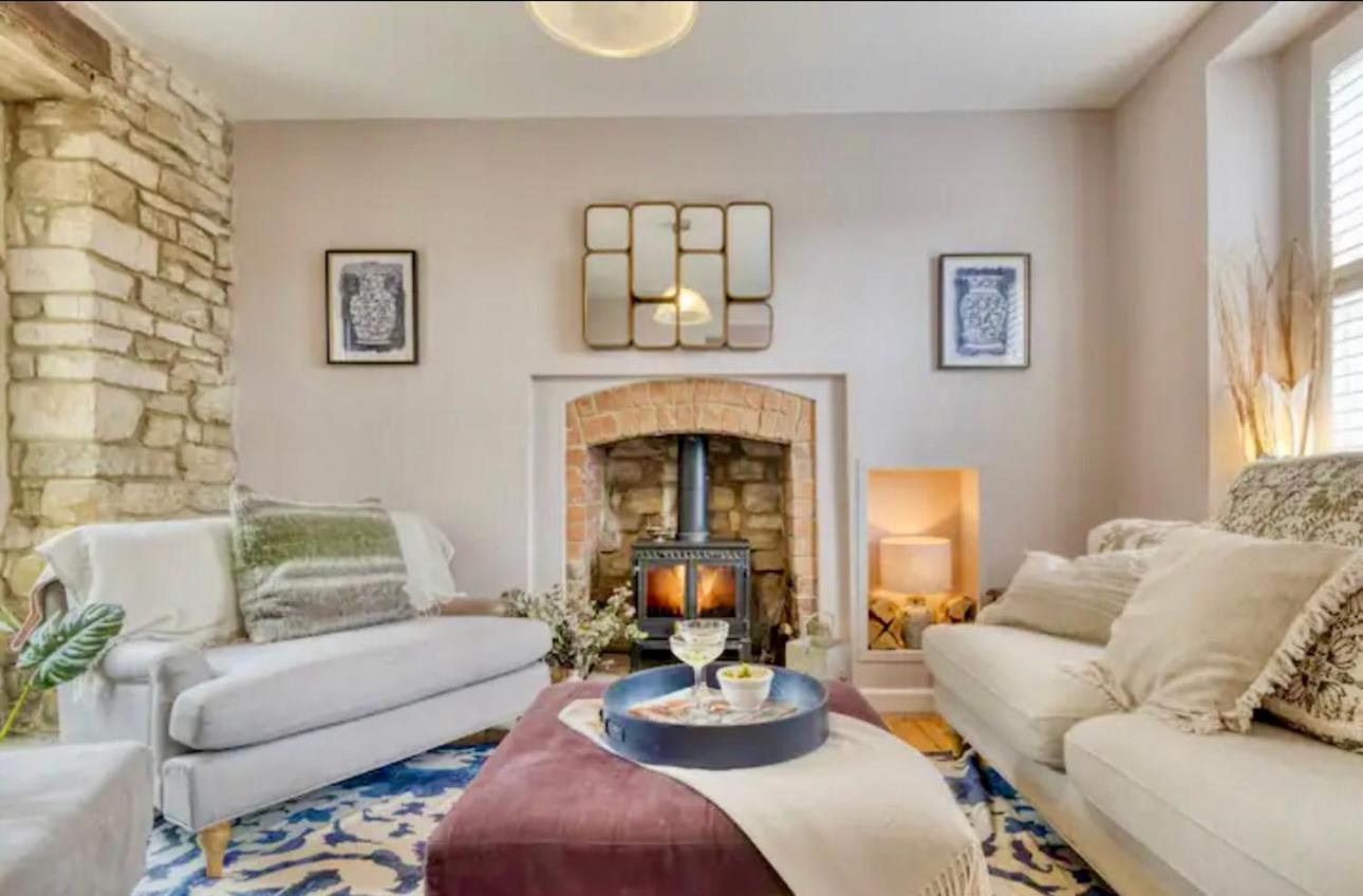 Luxury Cotswolds With Hot Tub Holiday home Winchcombe